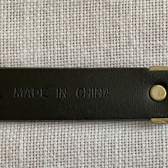 NEW Western Black Leather With Metal Medalions Adjustable Belt Size M/L NWOT - Picture 11 of 16